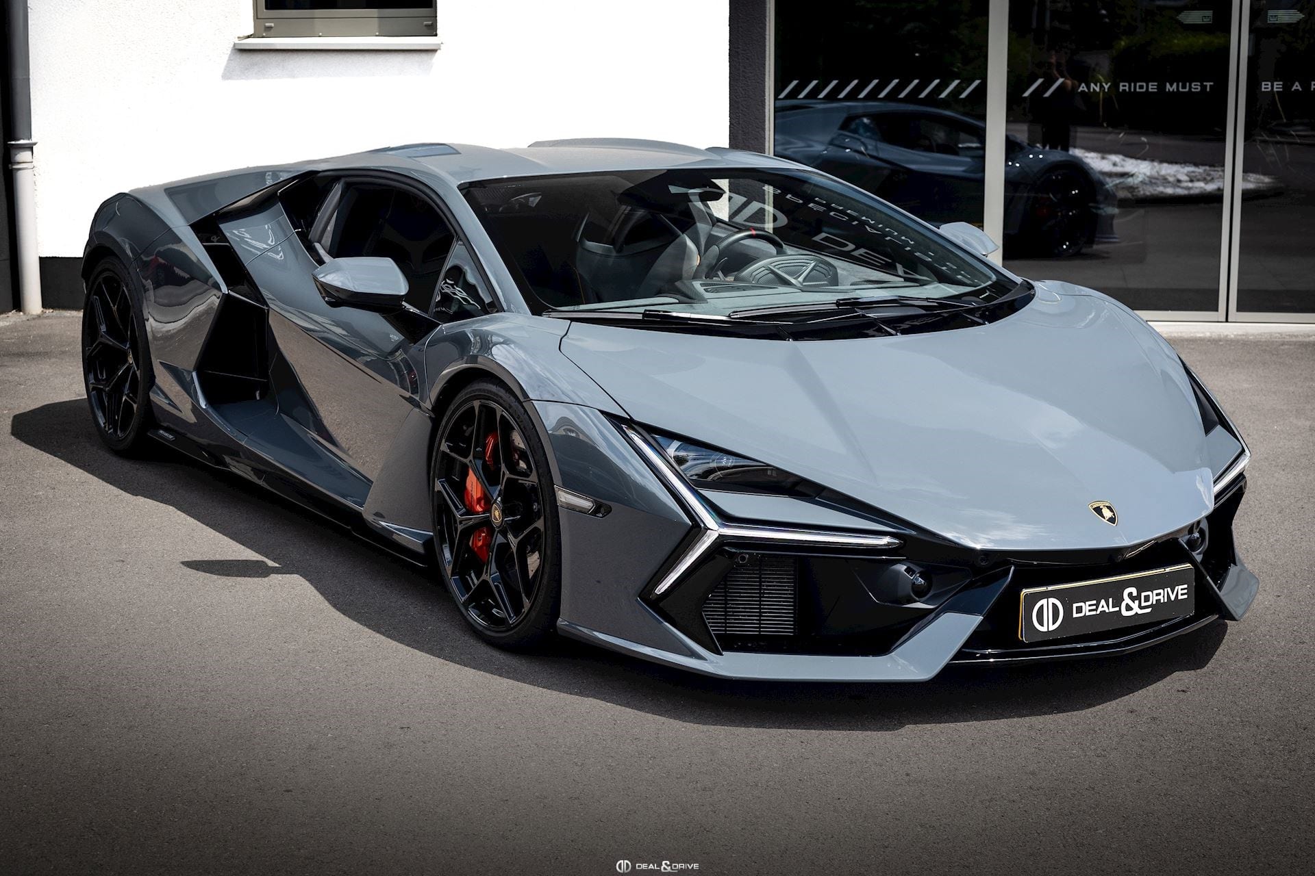 REVUELTO 6.5 V12 HPEV (1.015 CH) - GRIGIO TELESTO – FULL PPF — photo 6/15