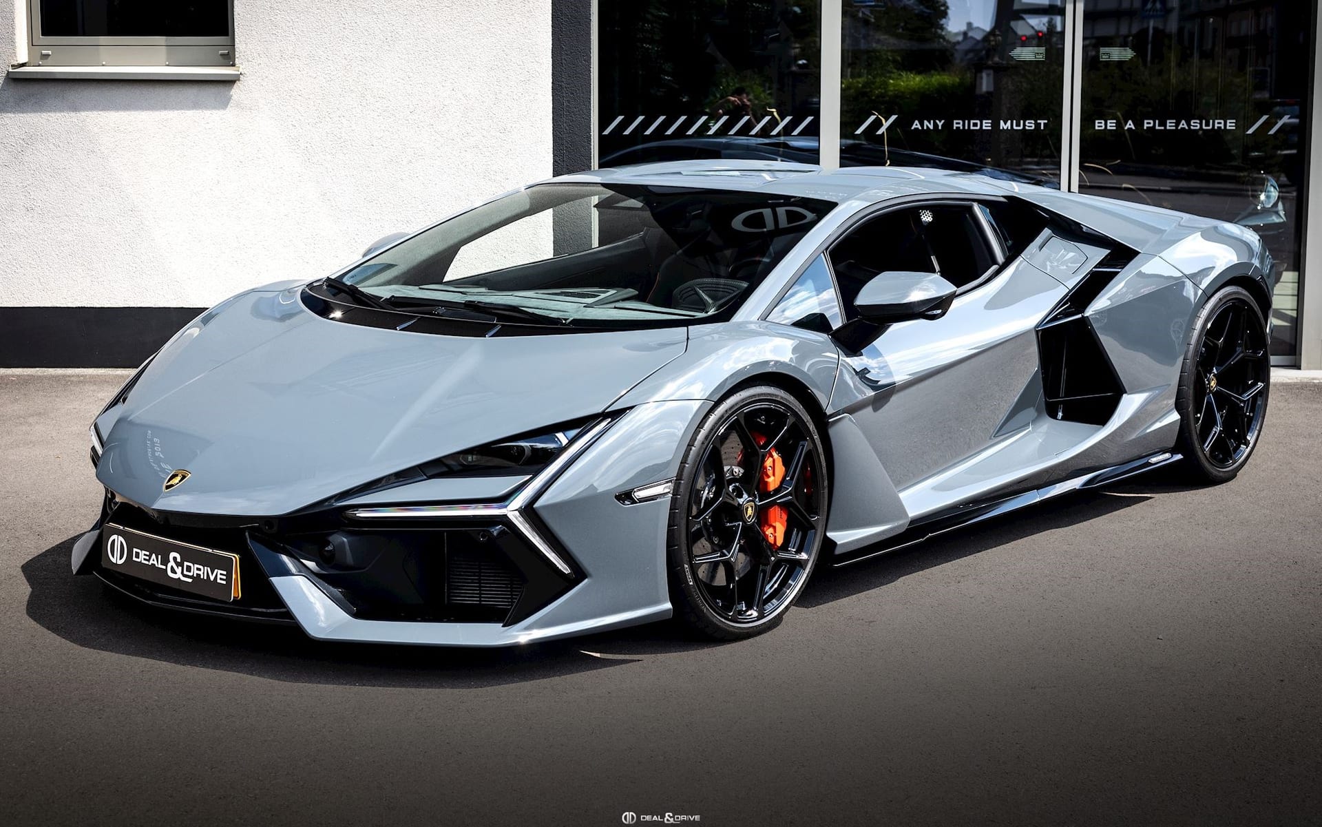 REVUELTO 6.5 V12 HPEV (1.015 CH) - GRIGIO TELESTO – FULL PPF — photo 8/15