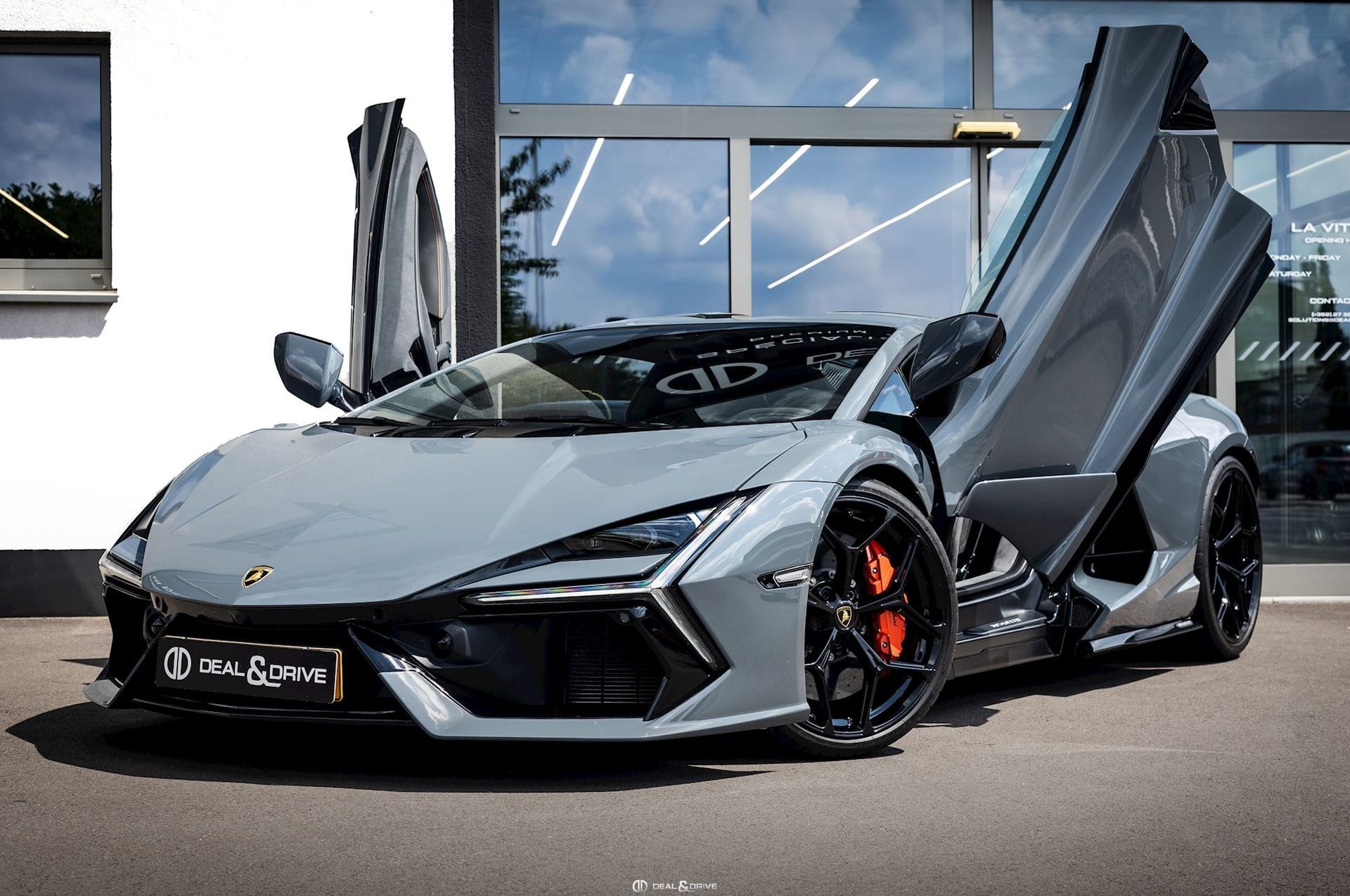 REVUELTO 6.5 V12 HPEV (1.015 CH) - GRIGIO TELESTO – FULL PPF — photo 9/15