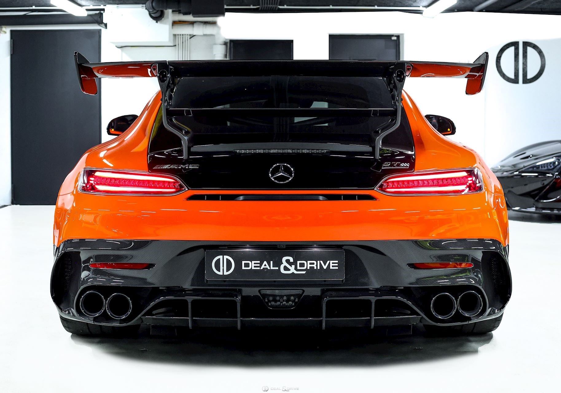AMG GT BLACK SERIES 4.0 V8 730 – PACK TRACK - MAGMABEAM — photo 4/15
