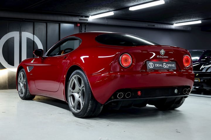 8C COMPETIZIONE 4d.7 V8 (450 CH) – 351/500 – ROSSO ALFA – FULL XPEL — photo 3/15