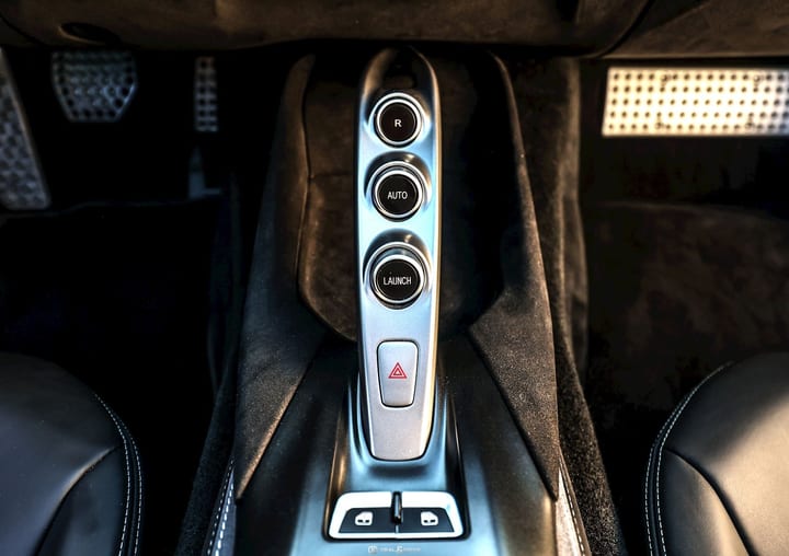 812 SUPERFAST 6.5 V12 – POWER15 02/2027 - GRIGIO SILVERSTONE - PPF — photo 13/15
