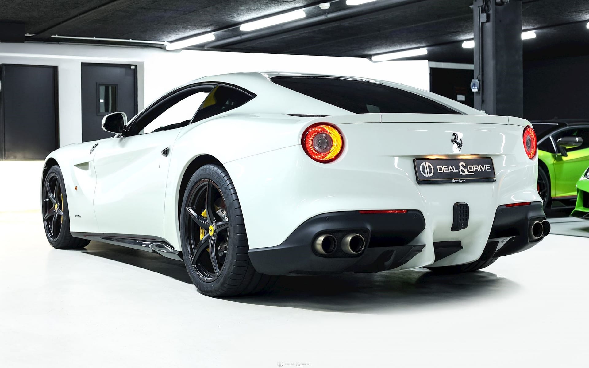 F12 BERLINETTA 6.3 V12 F1 – BIANCO AVUS – LA FERRARI STYLE WHEELS — photo 6/15