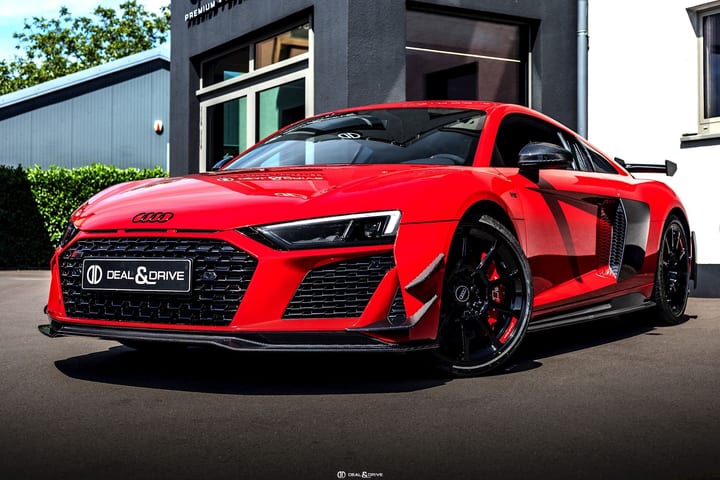 R8 V10 GT RWD S-TRONIC - 1 OF 333 - TANGO RED METALLIC - WARRANTY 03/28 — photo 1/15