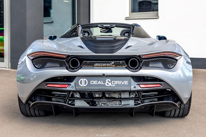 720S SPIDER 4.0 V8 720 – PACK STEALTH - FULL XPEL - SUPERNOVA SILVER ELITE PAINT — photo 4/15