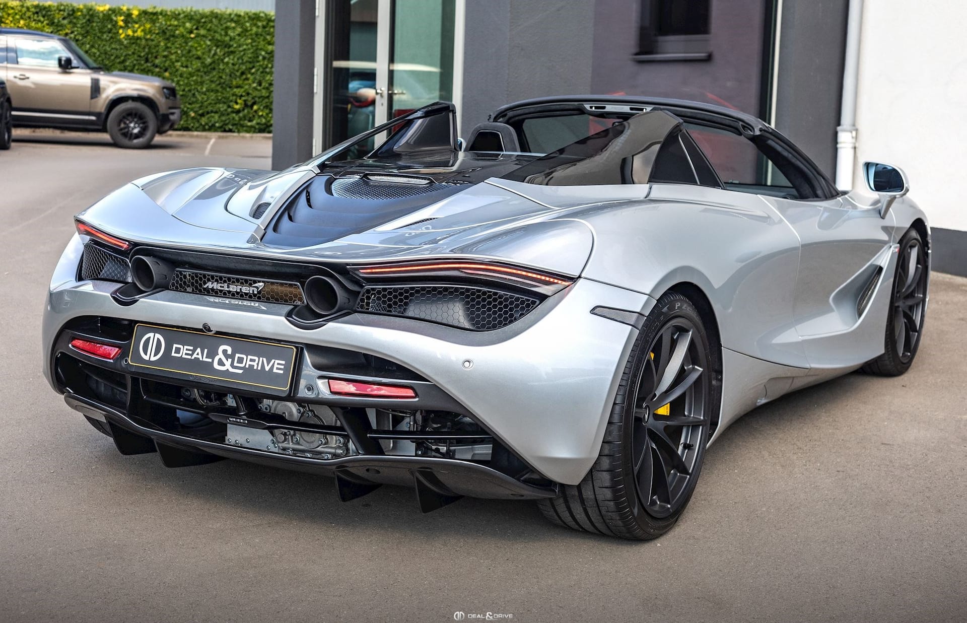 720S SPIDER 4.0 V8 720 – PACK STEALTH - FULL XPEL - SUPERNOVA SILVER ELITE PAINT — photo 7/15