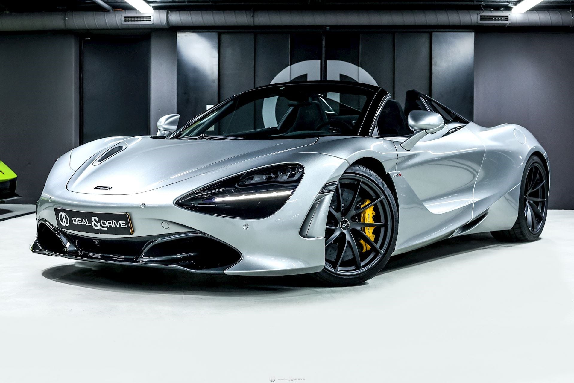 720S SPIDER 4.0 V8 720 – PACK STEALTH - FULL XPEL - SUPERNOVA SILVER ELITE PAINT — photo 9/15