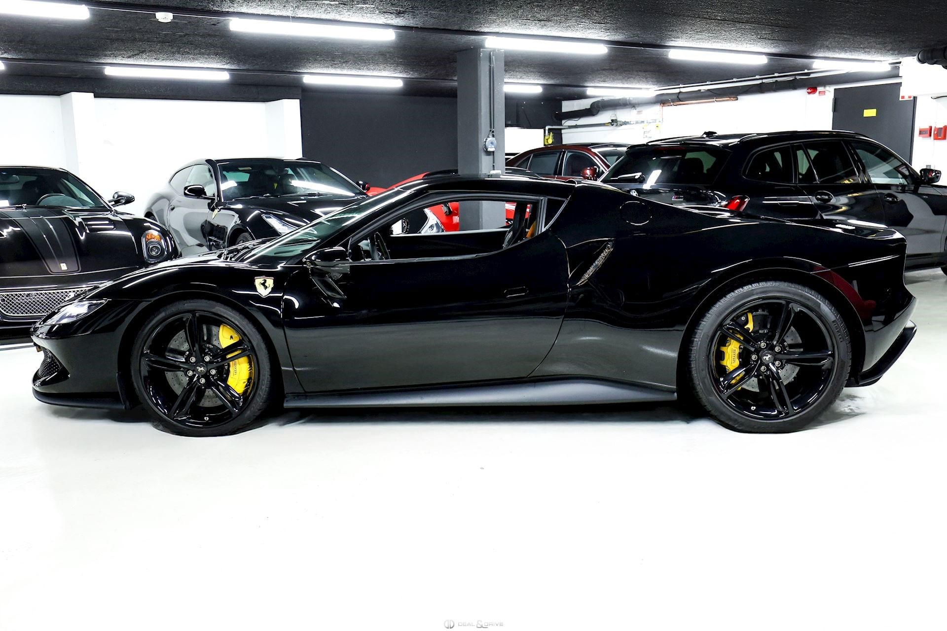 296 GTB (830 CH) - NERO - NOVITEC TAILPIPES - WARRANTY 06/2027 — photo 2/15