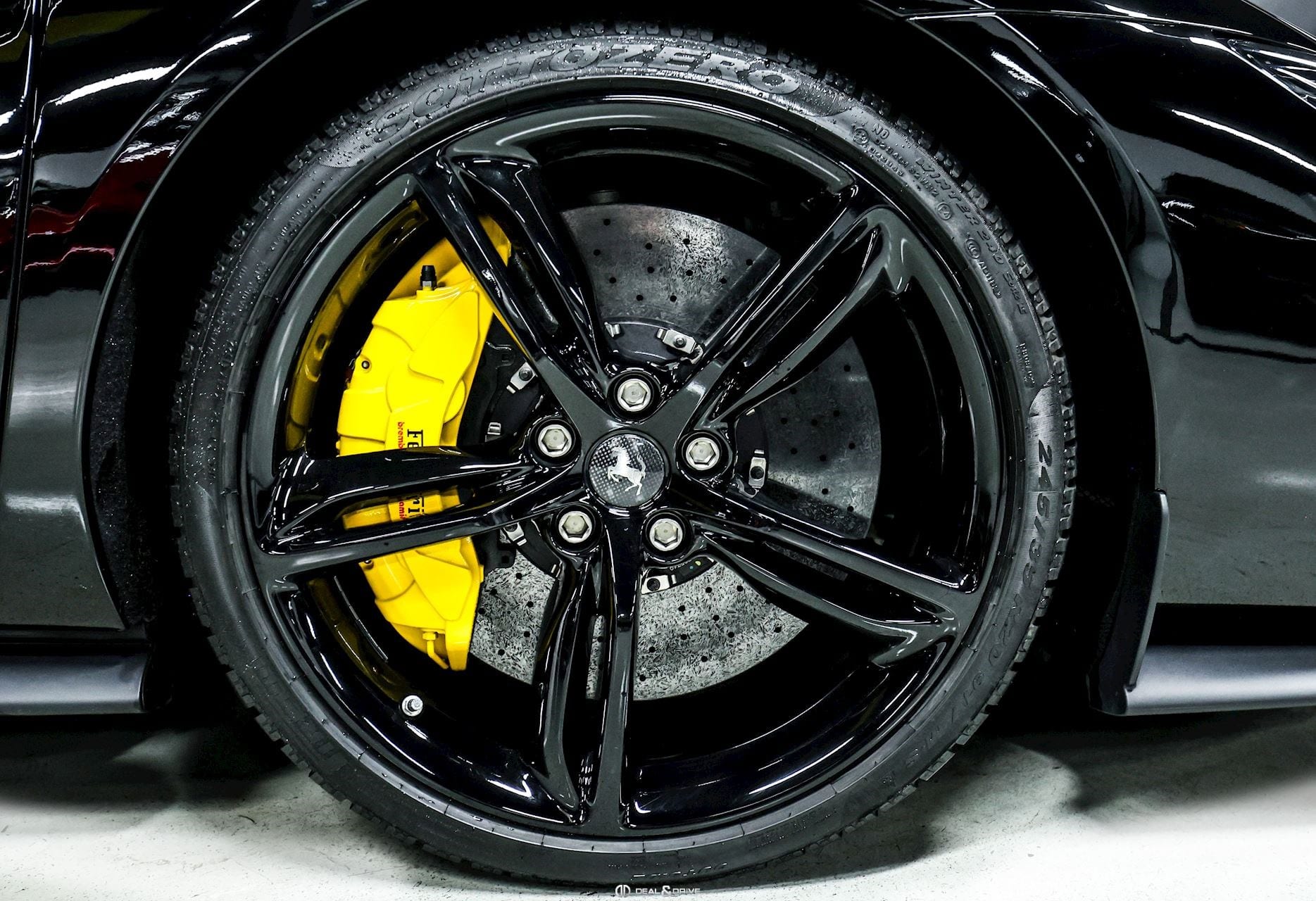 296 GTB (830 CH) - NERO - NOVITEC TAILPIPES - WARRANTY 06/2027 — photo 9/15