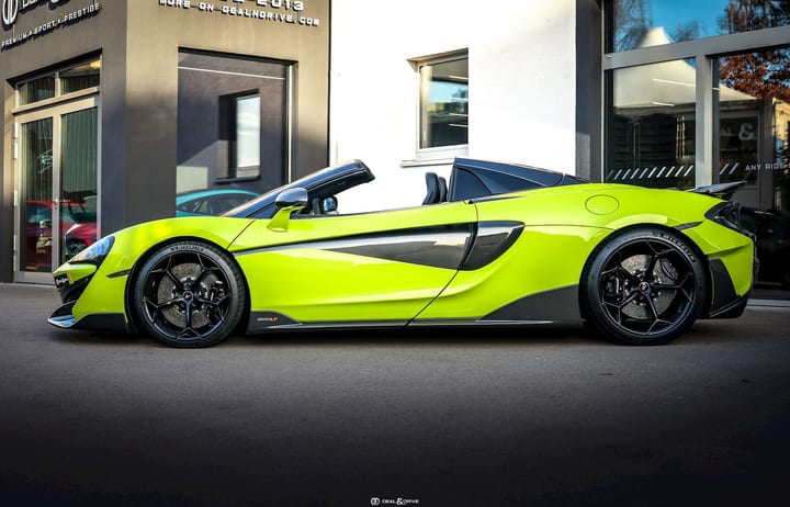 600LT SPIDER 3.8 V8 600 – PPF - LIME GREEN ELITE PAINT — photo 2/15