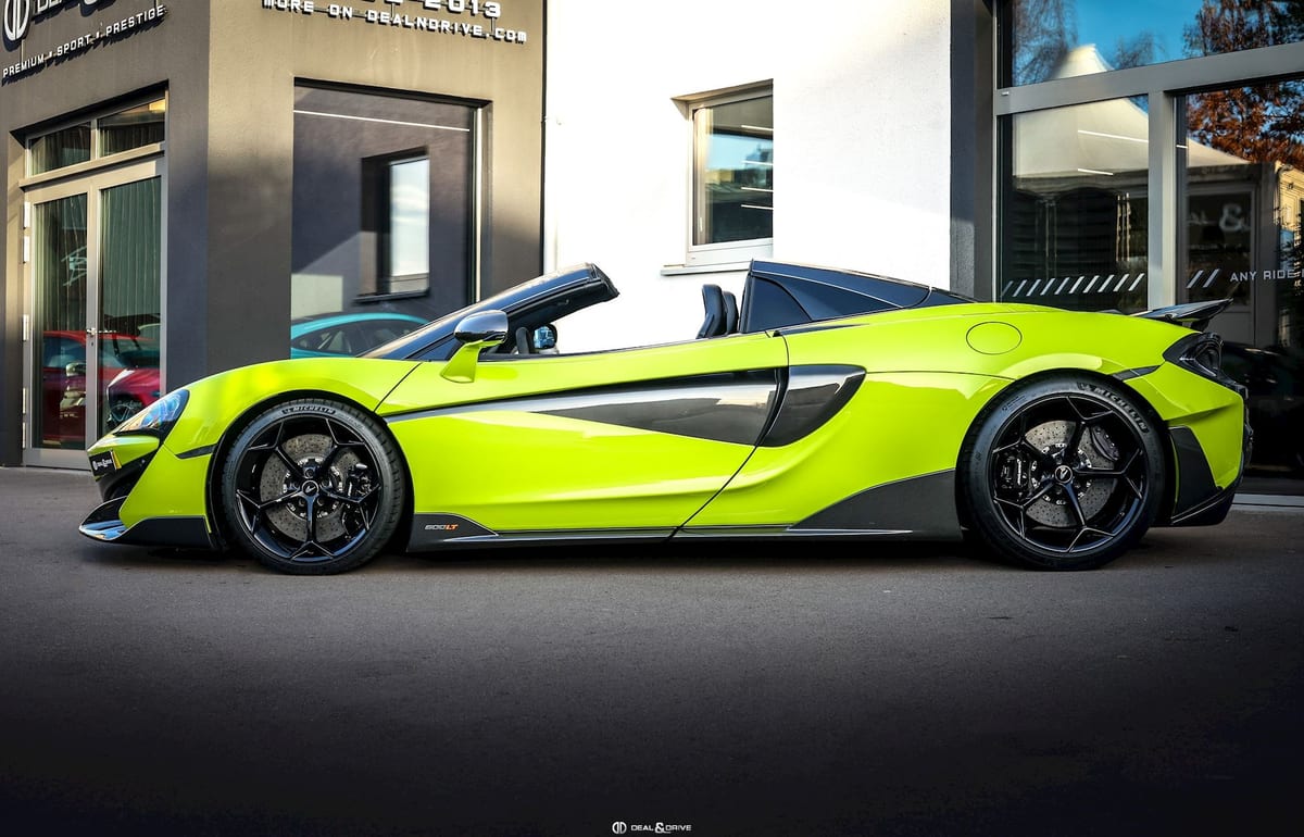 600LT SPIDER 3.8 V8 600 – PPF - LIME GREEN ELITE PAINT — photo 2/15