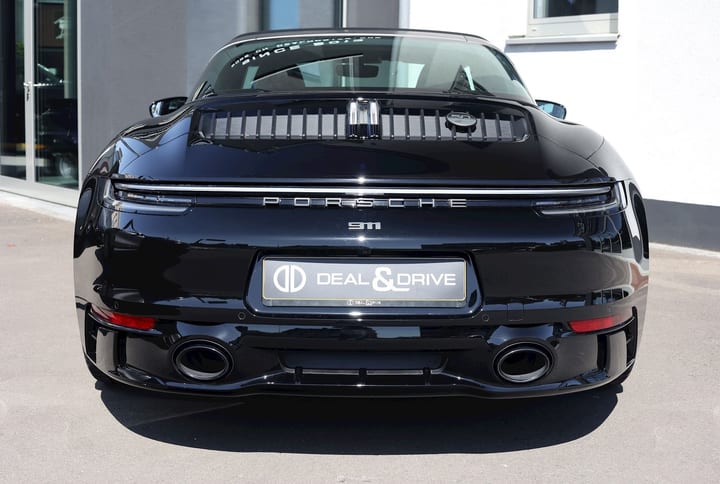 911 (992.1) TARGA 4 GTS PDK – 50 YEARS PORSCHE DESIGN EDITION 1/750 - CHRONOGRAPH 1 - PPF — photo 4/15