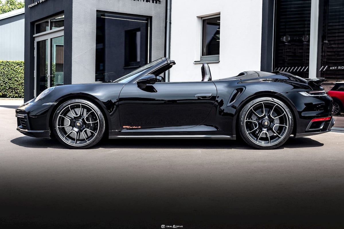 911 (992.1) TURBO S CABRIOLET PDK (650 CH) – BLACK – PPF — photo 2/15