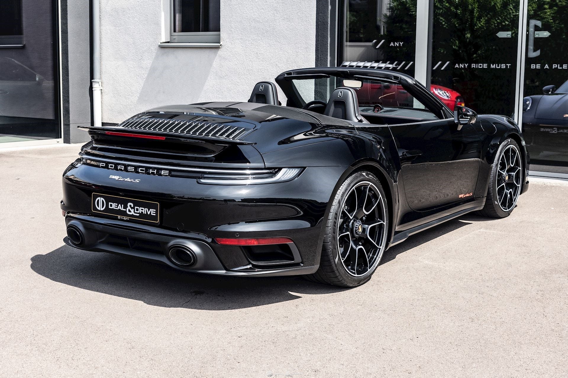911 (992.1) TURBO S CABRIOLET PDK (650 CH) – BLACK – PPF — photo 6/15
