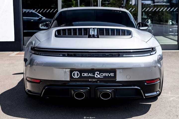 911 (992.2) TARGA 4 GTS PDK - BLACK SPORT DESIGN PACK -GT-SILVER — photo 4/15