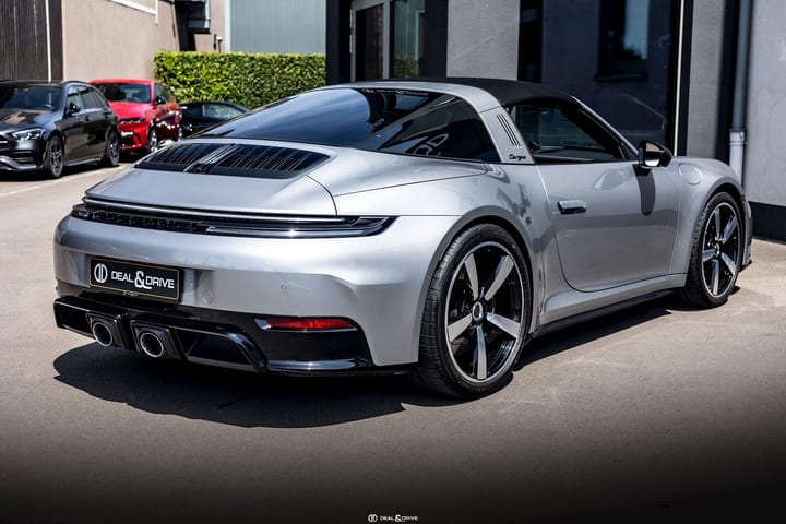 911 (992.2) TARGA 4 GTS PDK - BLACK SPORT DESIGN PACK -GT-SILVER — photo 12/15