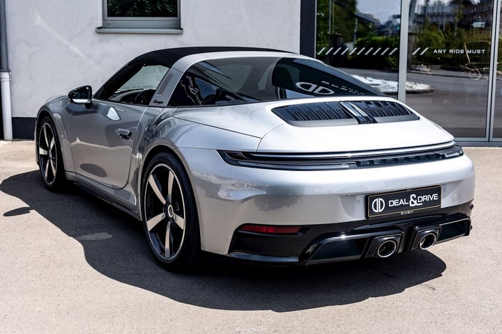 911 (992.2) TARGA 4 GTS PDK - BLACK SPORT DESIGN PACK -GT-SILVER — photo 13/15