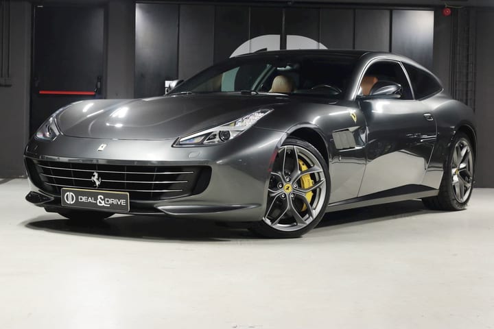 GTC 4 LUSSO V8 T 3.9 (611 CH) – GRIGIO SILVERSTONE — photo 1/15