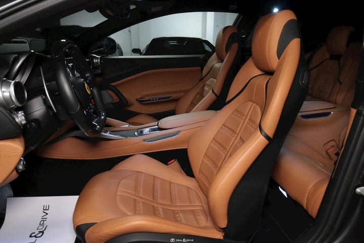 GTC 4 LUSSO V8 T 3.9 (611 CH) – GRIGIO SILVERSTONE — photo 11/15