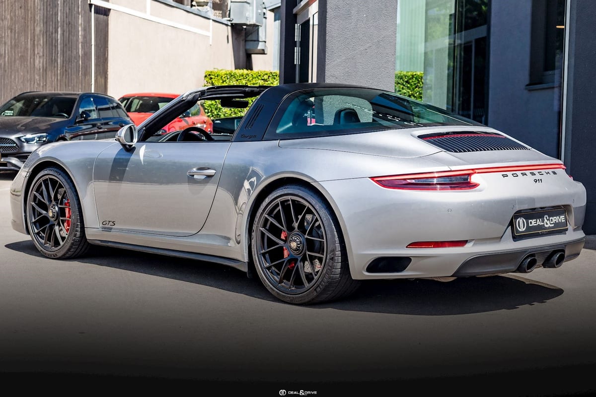 911 (991.2) TARGA 4 3.0 GTS PDK – GT-SILVER — photo 3/15