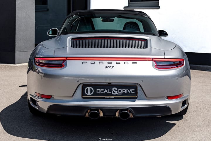 911 (991.2) TARGA 4 3.0 GTS PDK – GT-SILVER — photo 4/15