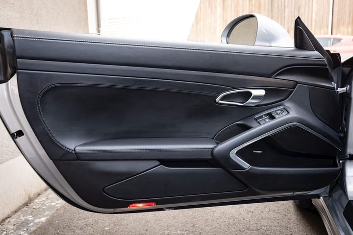 911 (991.2) TARGA 4 3.0 GTS PDK – GT-SILVER — photo 11/15
