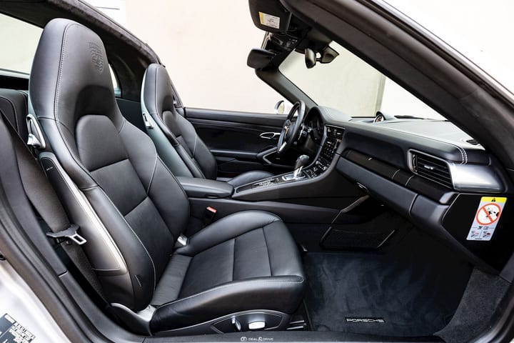 911 (991.2) TARGA 4 3.0 GTS PDK – GT-SILVER — photo 15/15