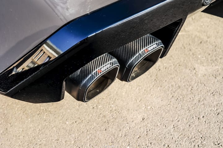 M5 TOURING (G99) 4.4 PHEV (727 CH) – BMW INDIVIDUAL GREY BLACK UNI – PPF – IMMAT FR. - AKRAPOVIC — photo 10/15