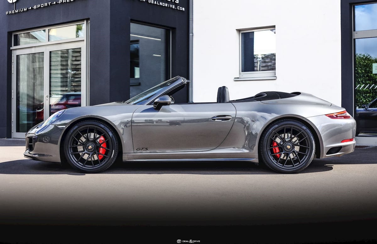 911 (991.2) CARRERA GTS CABRIOLET PDK – PORSCHE APPROVED 01/2027 — photo 2/15
