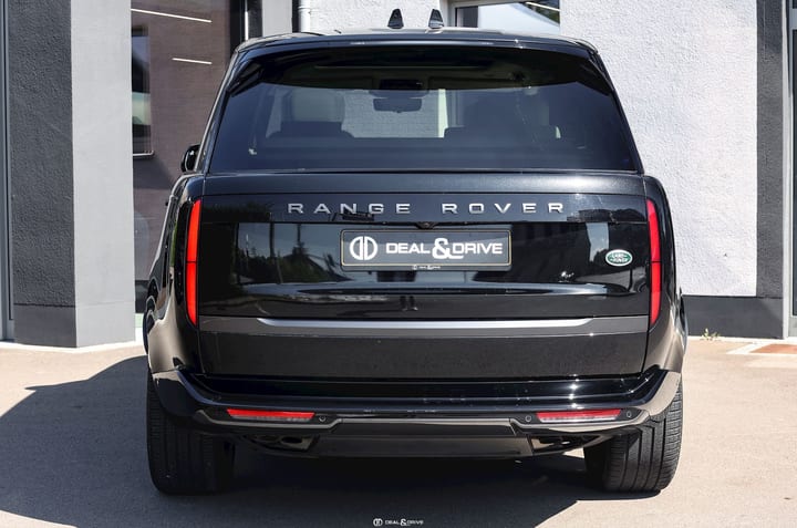 RANGE ROVER 4.4 P530 FIRST EDITION SWB AWD — photo 4/15
