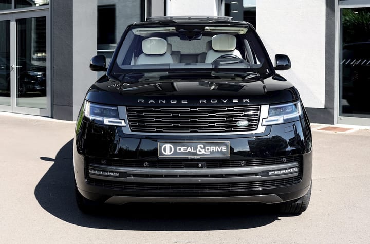 RANGE ROVER 4.4 P530 FIRST EDITION SWB AWD — photo 5/15
