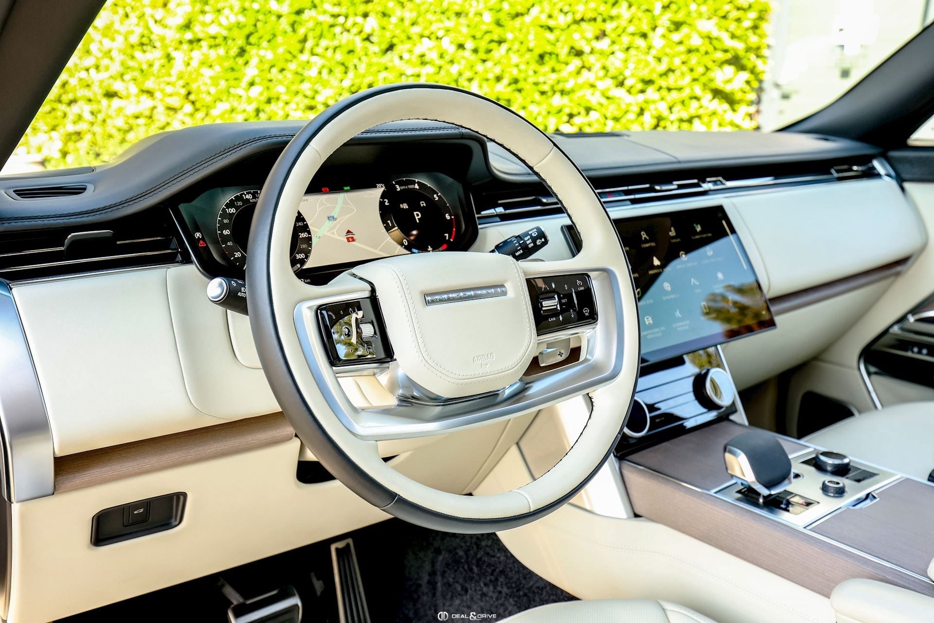 RANGE ROVER 4.4 P530 FIRST EDITION SWB AWD — photo 11/15