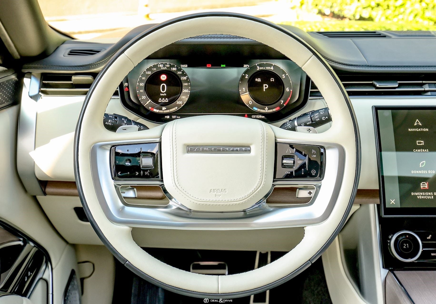 RANGE ROVER 4.4 P530 FIRST EDITION SWB AWD — photo 13/15