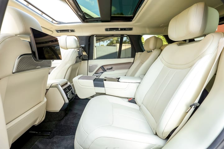 RANGE ROVER 4.4 P530 FIRST EDITION SWB AWD — photo 14/15