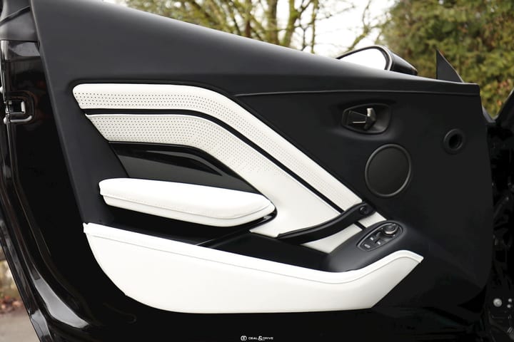 V8 VANTAGE COUPE 4.0 510 - ONYX BLACK - FULL XPEL — photo 8/15