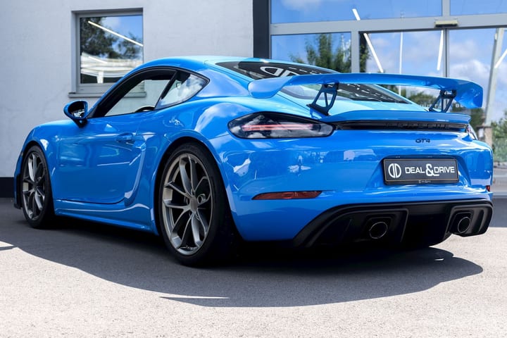 718 CAYMAN GT4 PDK – SHARK BLUE – AKRAPOVIC — photo 3/15