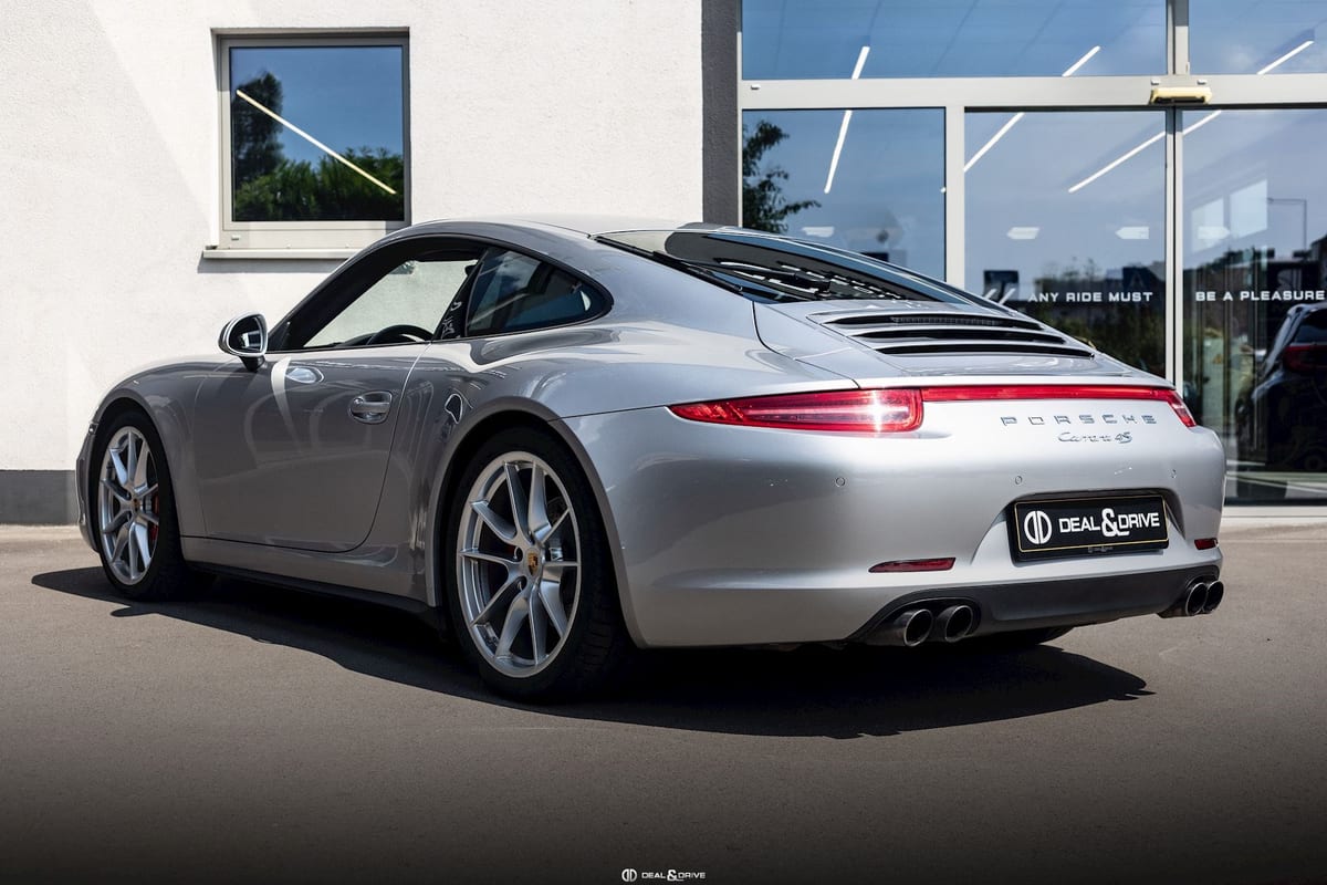 911 (991.1) CARRERA 4S COUPE PDK - GT-SILVER — photo 3/15