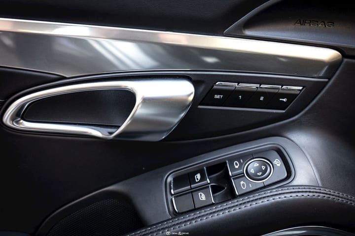 911 (991.1) CARRERA 4S COUPE PDK - GT-SILVER — photo 15/15