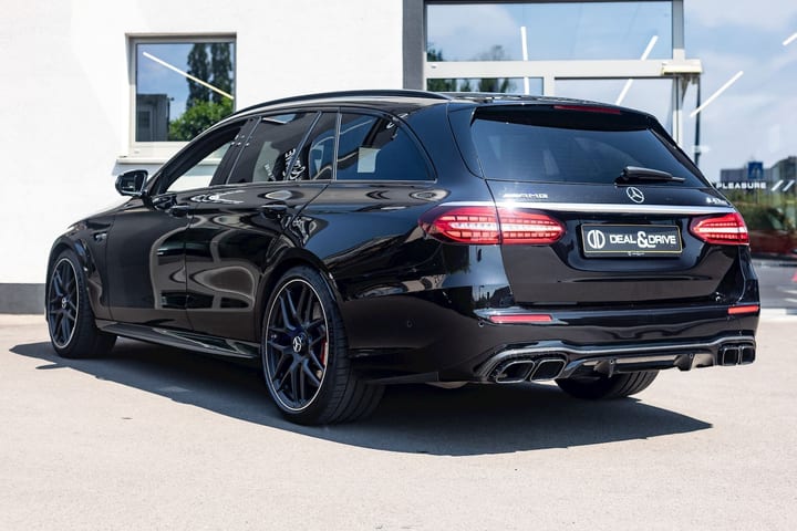 E 63 S AMG 4MATIC+ T-MODELL (612 CH) – PACK CARBONE - OBSIDIAN BLACK METALLIC — photo 3/15