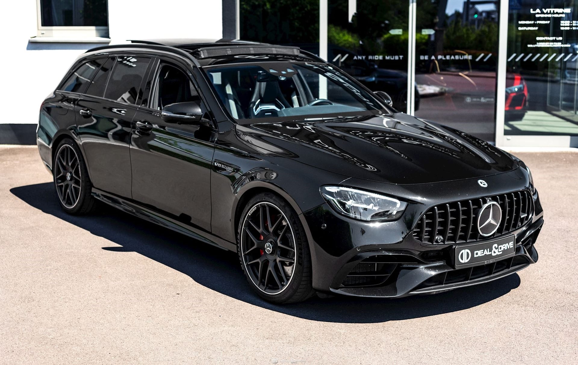 E 63 S AMG 4MATIC+ T-MODELL (612 CH) – PACK CARBONE - OBSIDIAN BLACK METALLIC — photo 6/15