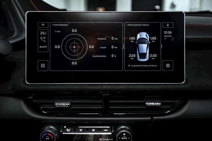 EMIRA COUPE I4 DCT FIRST EDITION — photo 13/15