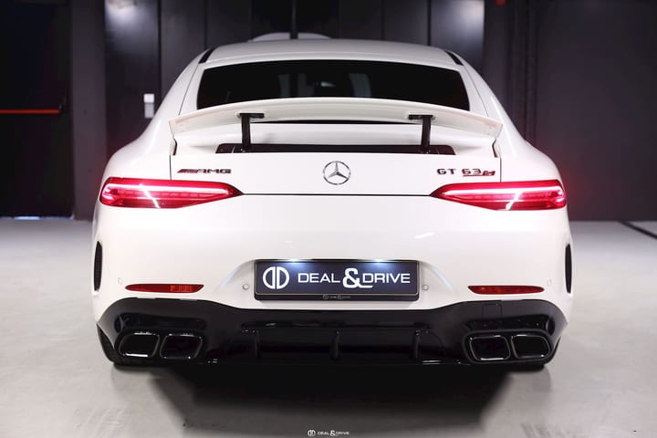 AMG GT 4 PORTES 4.0 V8 63 S 4MATIC+ (639 CH) - DIAMOND WHITE METALLIC DESIGNO — photo 4/15
