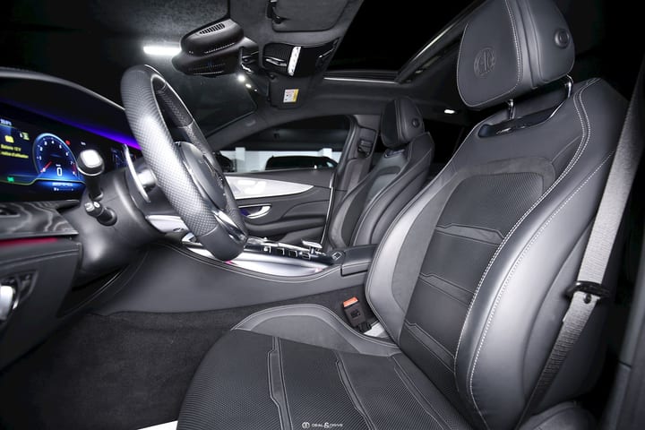 AMG GT 4 PORTES 4.0 V8 63 S 4MATIC+ (639 CH) - DIAMOND WHITE METALLIC DESIGNO — photo 11/15