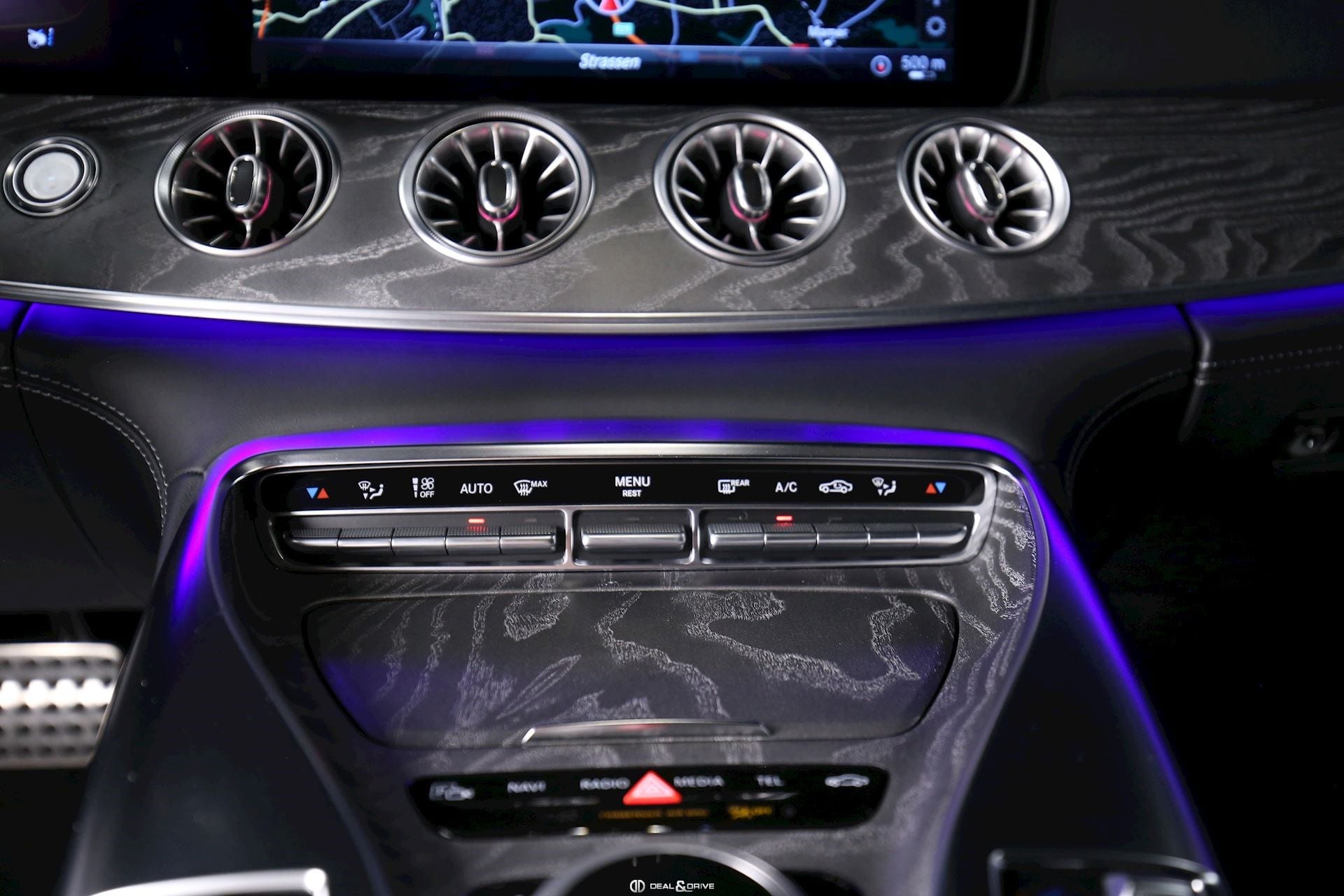 AMG GT 4 PORTES 4.0 V8 63 S 4MATIC+ (639 CH) - DIAMOND WHITE METALLIC DESIGNO — photo 14/15