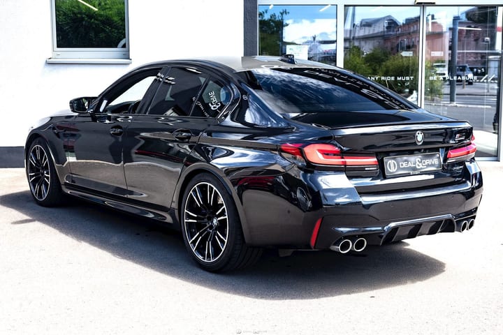 M5 LIMOUSINE (F90) M XDRIVE - BLACK SAPPHIRE – BMW WARRANTY 10/2027 — photo 3/15