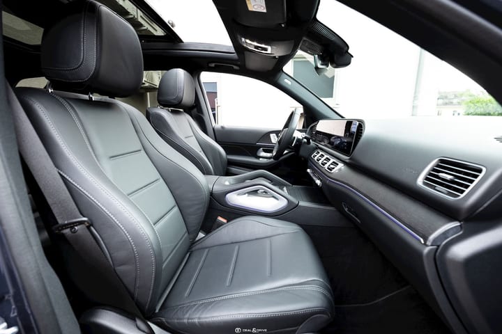 GLE 400 e 4MATIC AMG Line (381 CH) – PACK NIGHT — photo 14/15