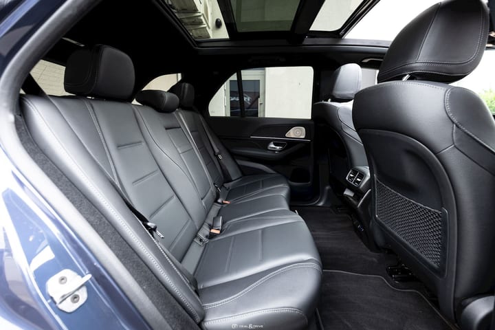 GLE 400 e 4MATIC AMG Line (381 CH) – PACK NIGHT — photo 15/15