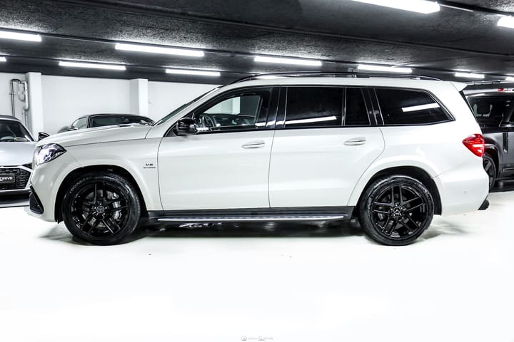 GLS 63 AMG V8 5.5 4MATIC 7 PLACES - DIAMOND WHITE METALLIC DESIGNO — photo 2/15