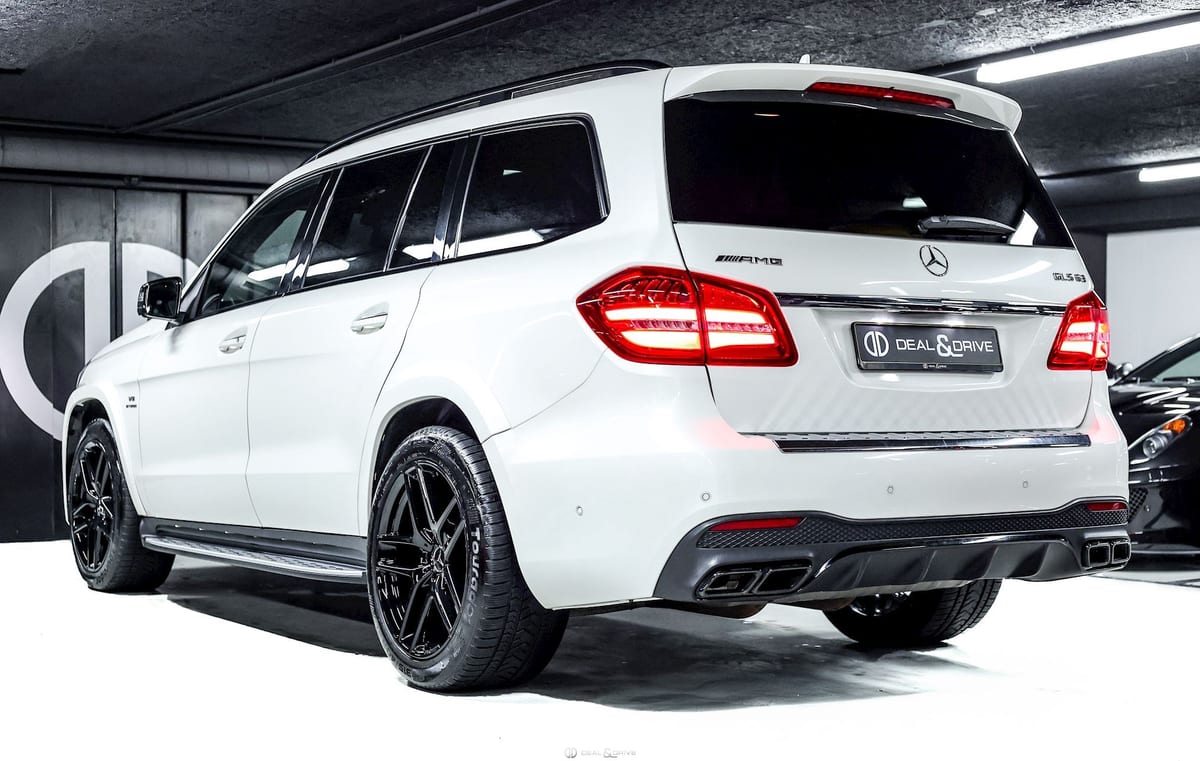 GLS 63 AMG V8 5.5 4MATIC 7 PLACES - DIAMOND WHITE METALLIC DESIGNO — photo 3/15