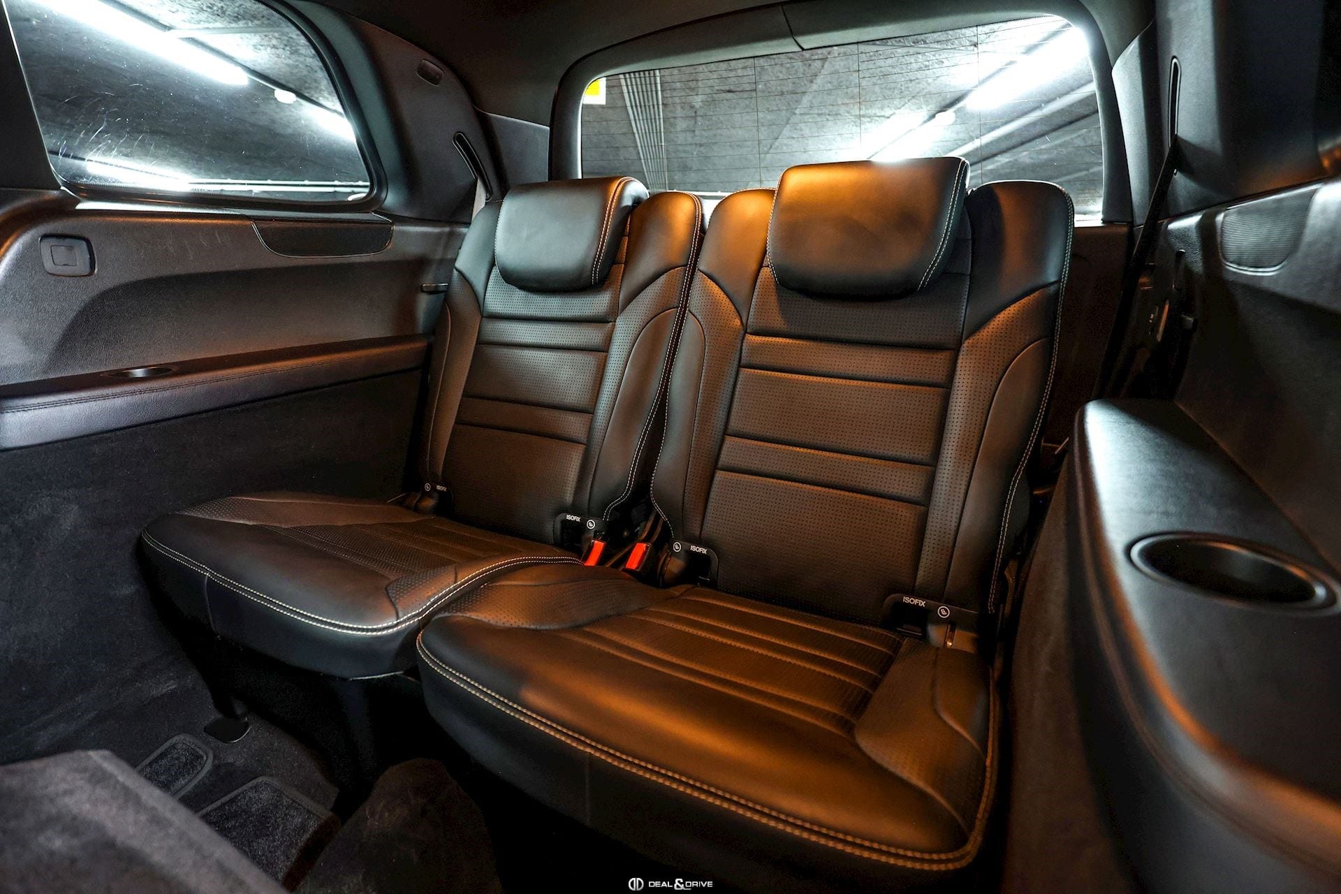 GLS 63 AMG V8 5.5 4MATIC 7 PLACES - DIAMOND WHITE METALLIC DESIGNO — photo 13/15